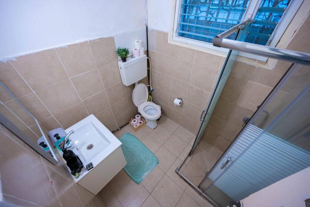 Studio Apartment In Ben Yehuda Cozy And Convinent Tel Aviv Ngoại thất bức ảnh
