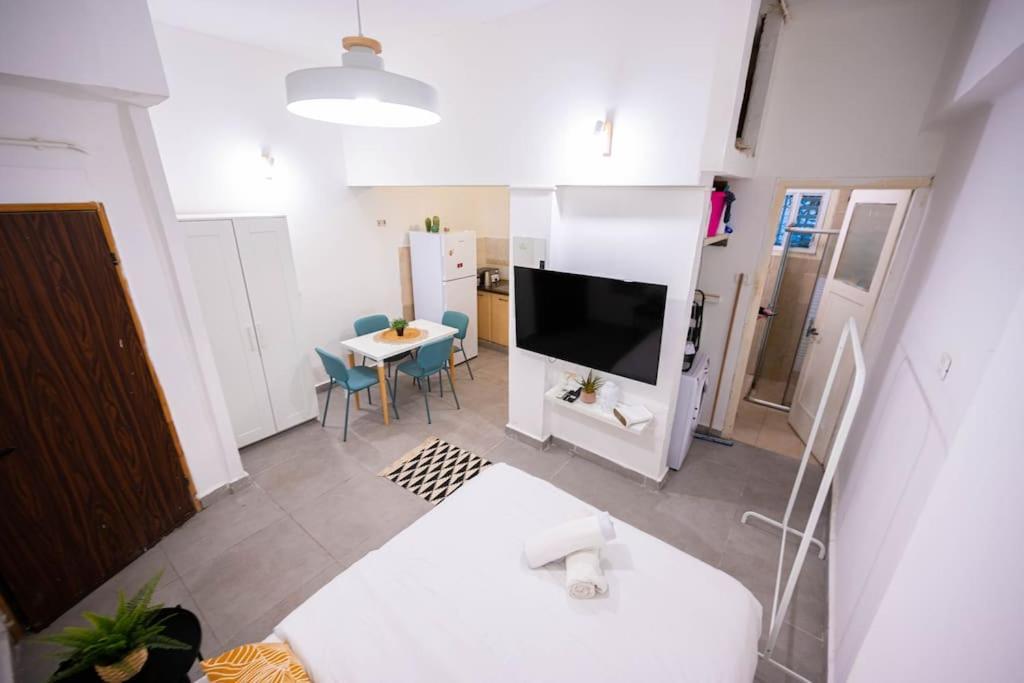 Studio Apartment In Ben Yehuda Cozy And Convinent Tel Aviv Ngoại thất bức ảnh